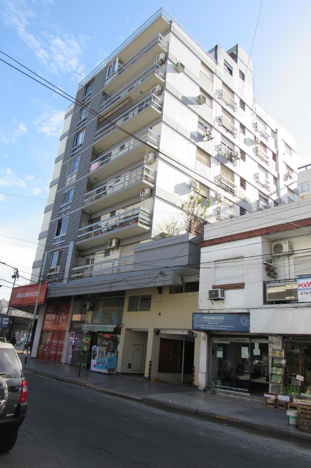 “Venta: Departamento 3 Ambientes con Balcón y Cochera en Zona Estratégica de Villa Ballester”