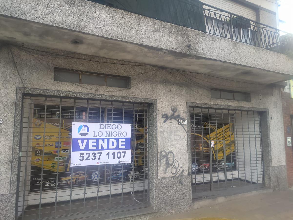 LOCAL EXCELENTE UBICACION! FRENTE AL COLEGIO