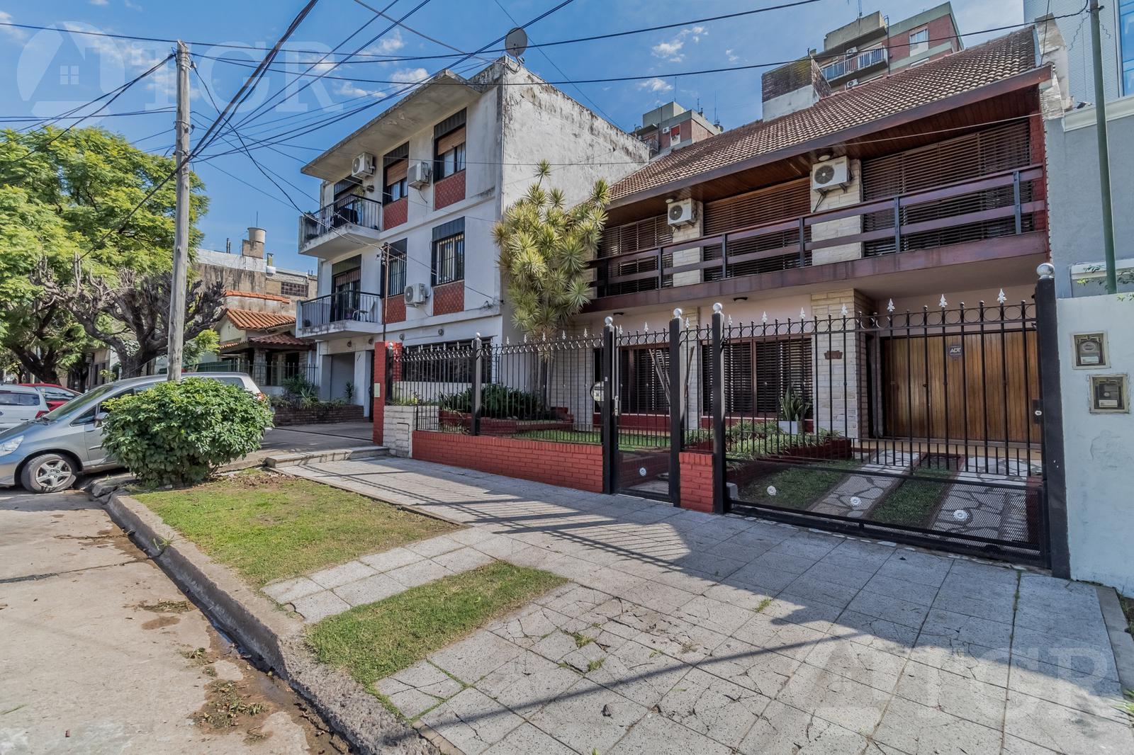 Casa de 6 Ambientes en Villa Martelli