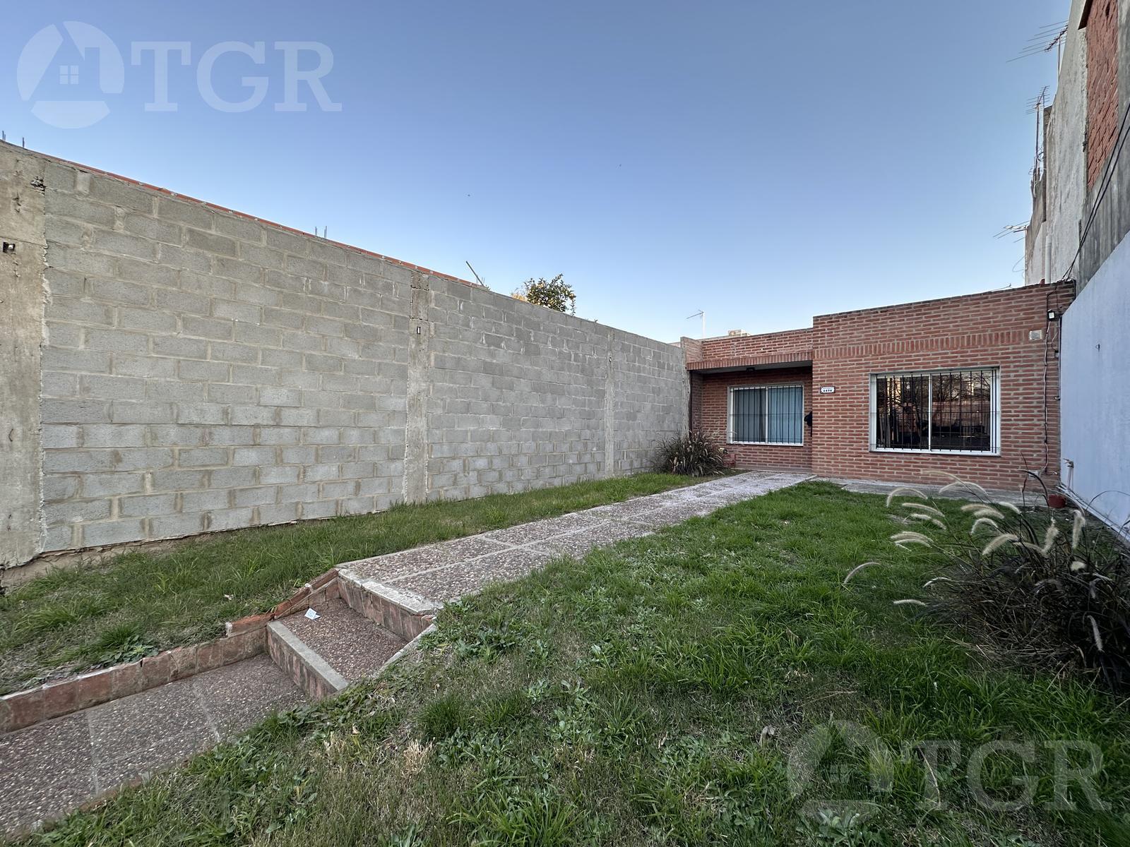 VENTA PH DE 3 AMBIENTES CON TERRAZA EN PABLO PODESTA – APTO CREDITO