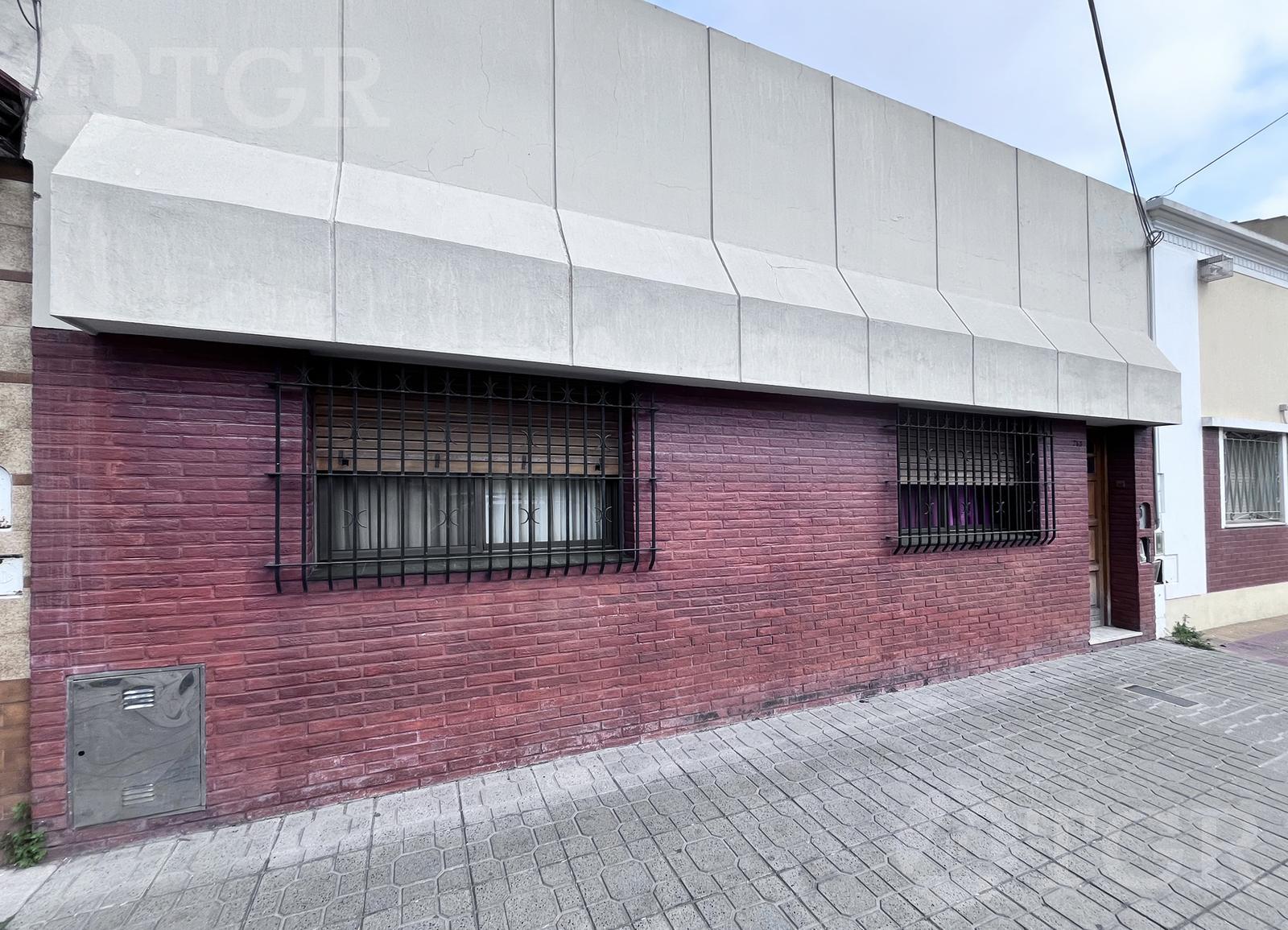 Casa en  Avellaneda