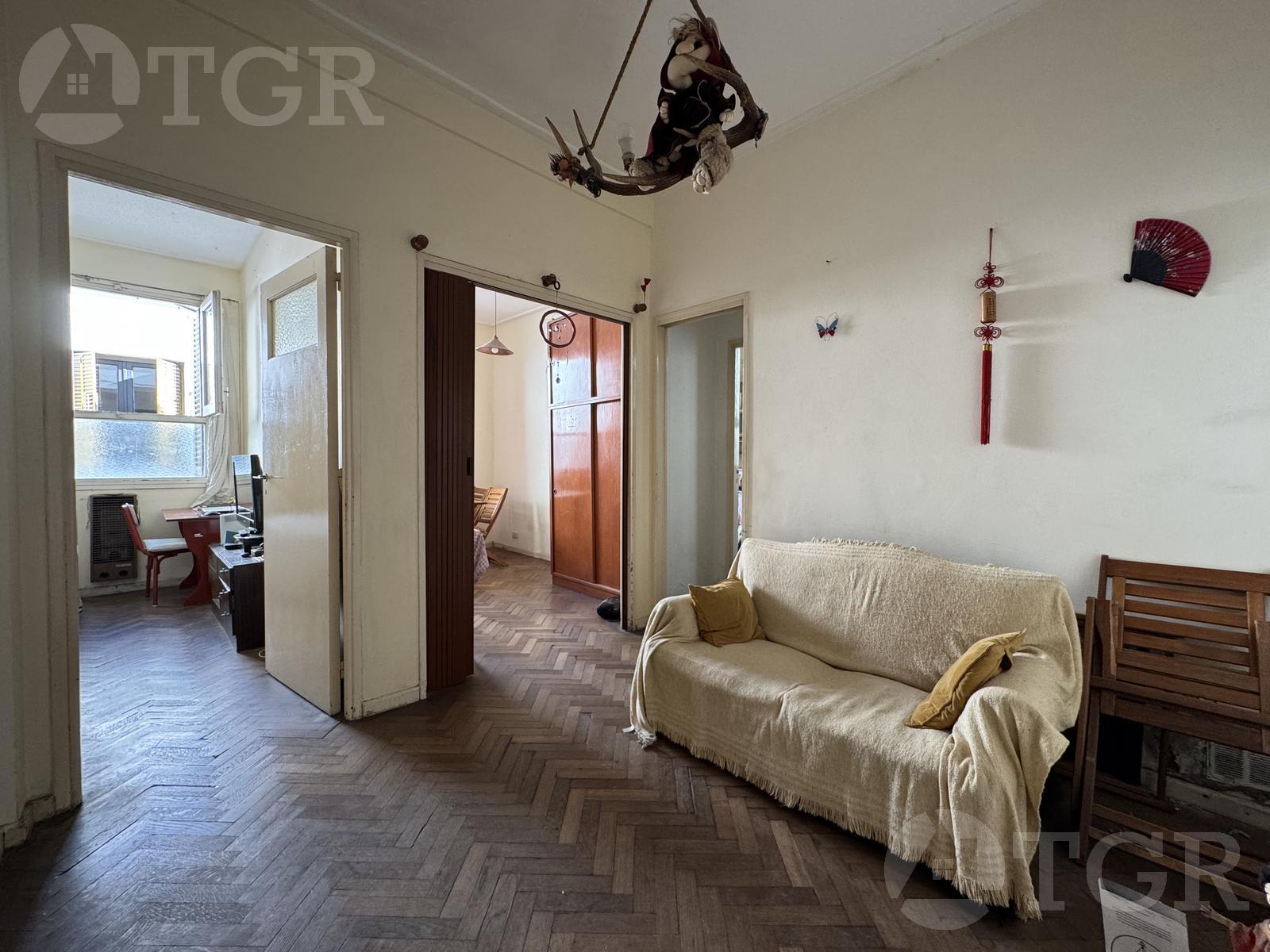 Departamento dos ambientes con terraza – Almagro